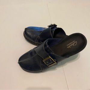 Clarks sandals, blue size 7M
